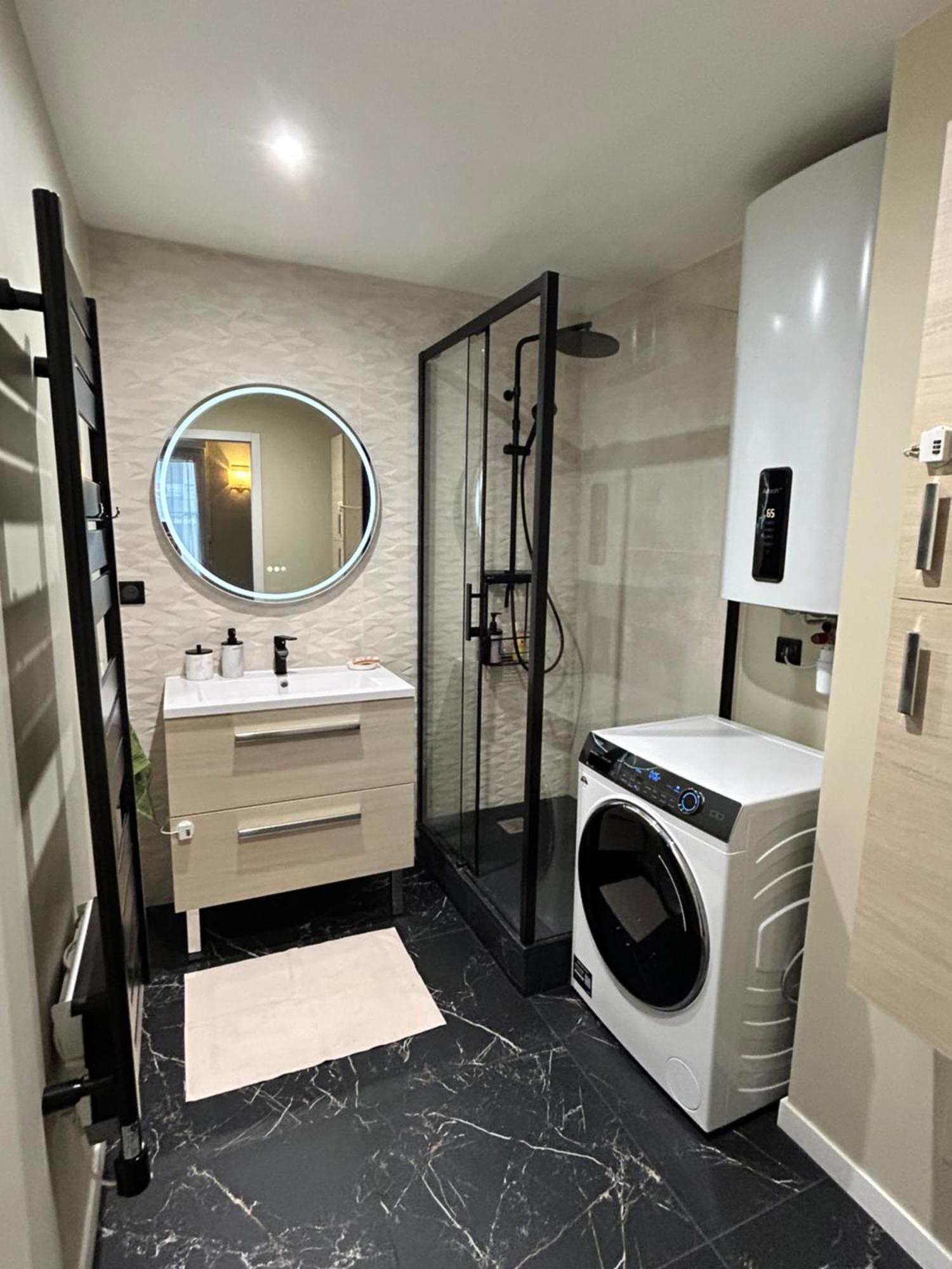 Sweet And Comfy In Hyper City Center With Netflix, Prime And Disney Plus Included Noisy-le-Grand Exterior foto